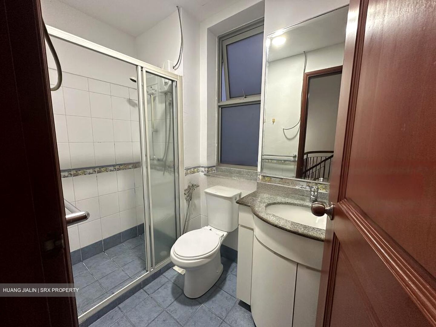Dmanor (D16), Terrace #476765981